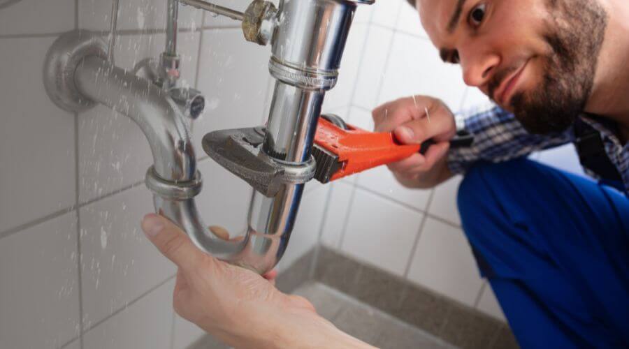 Professional same day plumber services in Laingsburg, MI