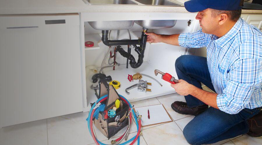 Professional same day plumber in Laingsburg, MI